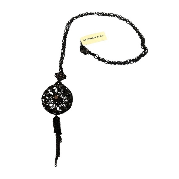 Necklace Stephan & Co. Matte Black 3D Lace Metal Pink Rhinestone Tassel - Picture 3 of 15